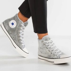 Converse Chuck Taylor All Star Fuzzy Hi Top Wolf Gray Faux Fur Size 6